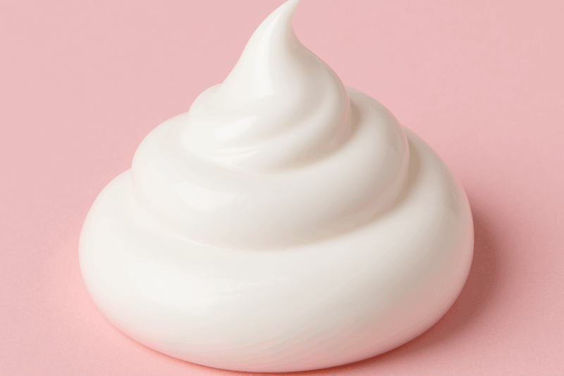 Estradiol vs Estriol Face Cream: Which Estrogen is Better for Menopausal Skin?